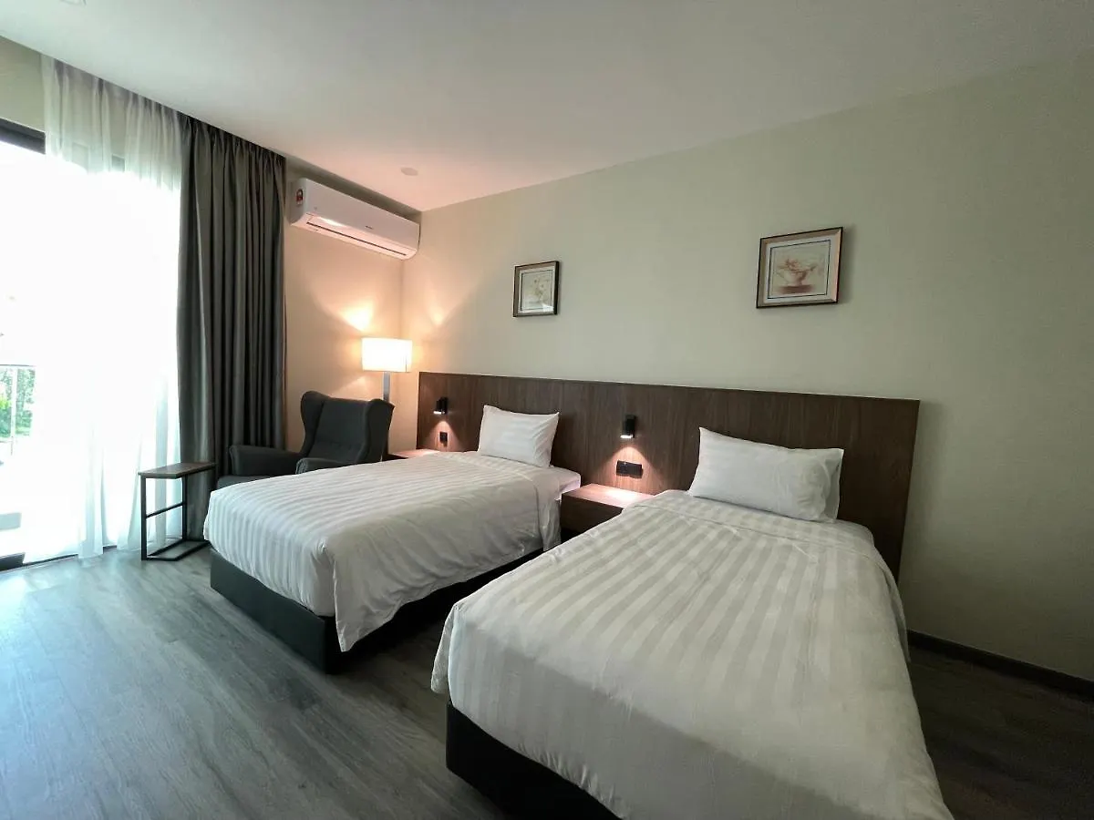Hotel Bundusan Kota Kinabalu 3*,